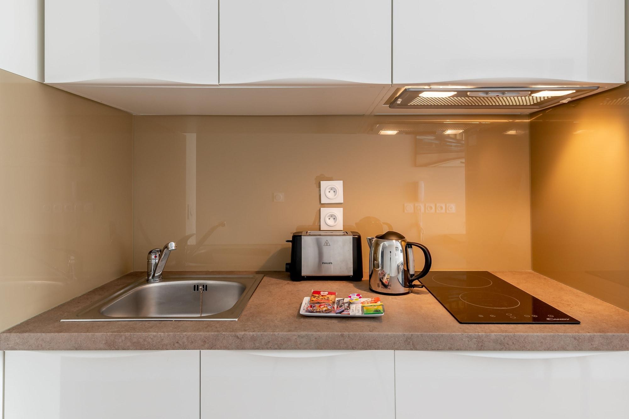 All Suites Bordeaux Centre Marne - Gare Saint-Jean Экстерьер фото
