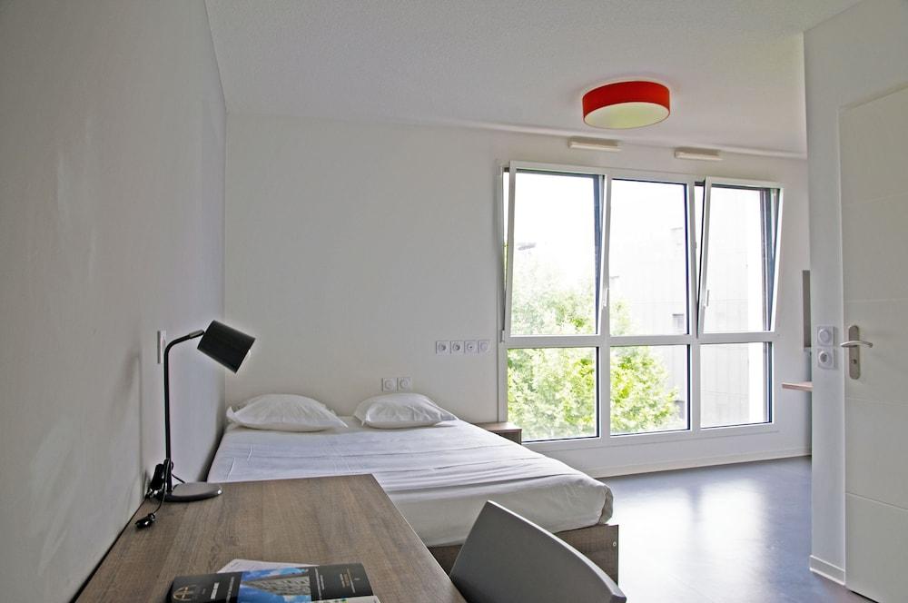 All Suites Bordeaux Centre Marne - Gare Saint-Jean Экстерьер фото