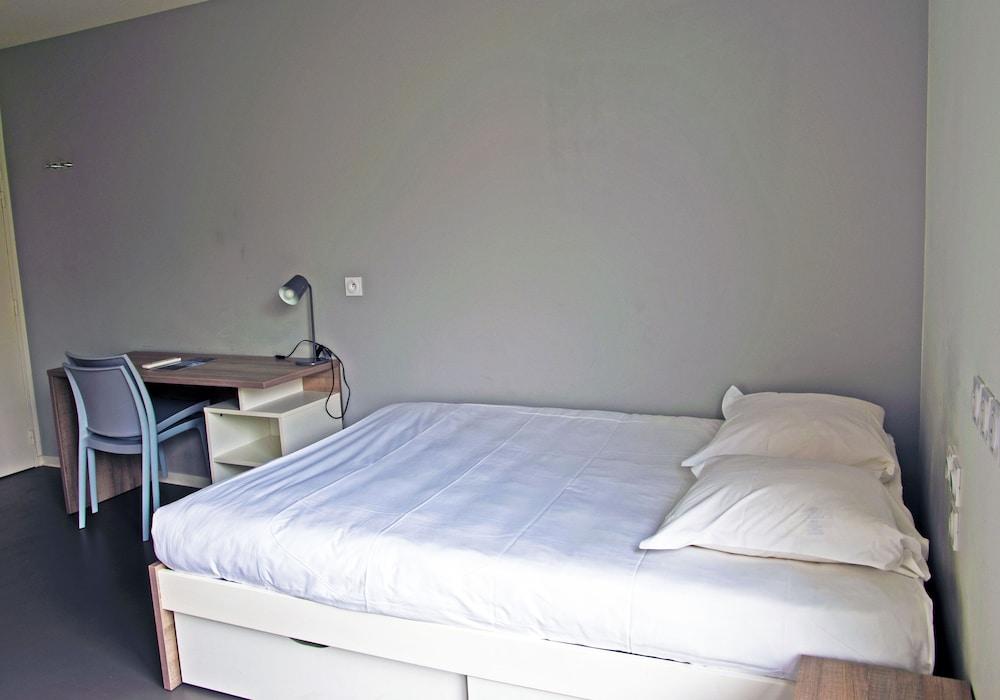 All Suites Bordeaux Centre Marne - Gare Saint-Jean Экстерьер фото