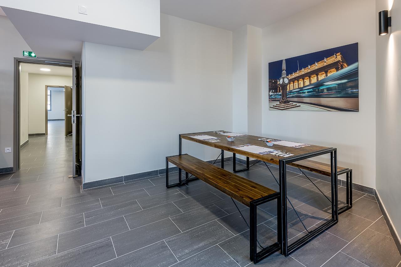 All Suites Bordeaux Centre Marne - Gare Saint-Jean Экстерьер фото
